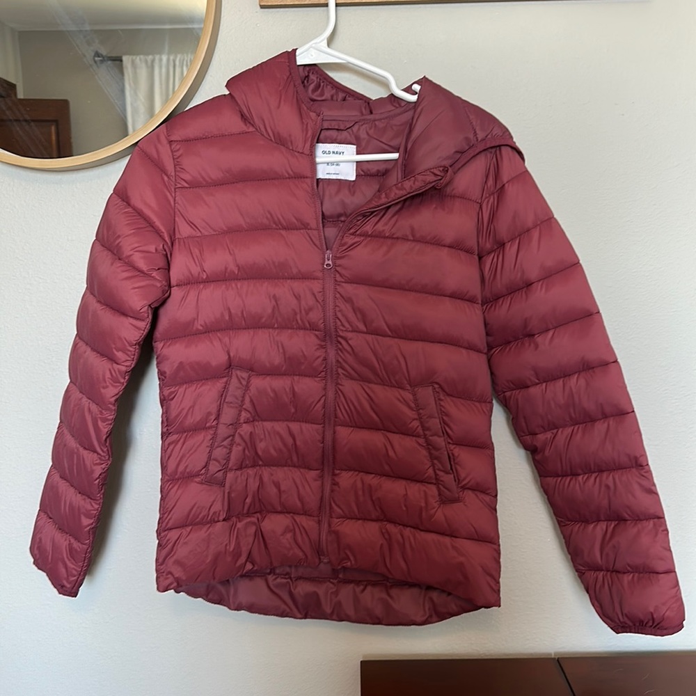 Girl’s Old Navy Lightweight Hooded Puffer Jacket